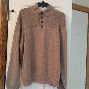 Men's warm sweater, NWOT